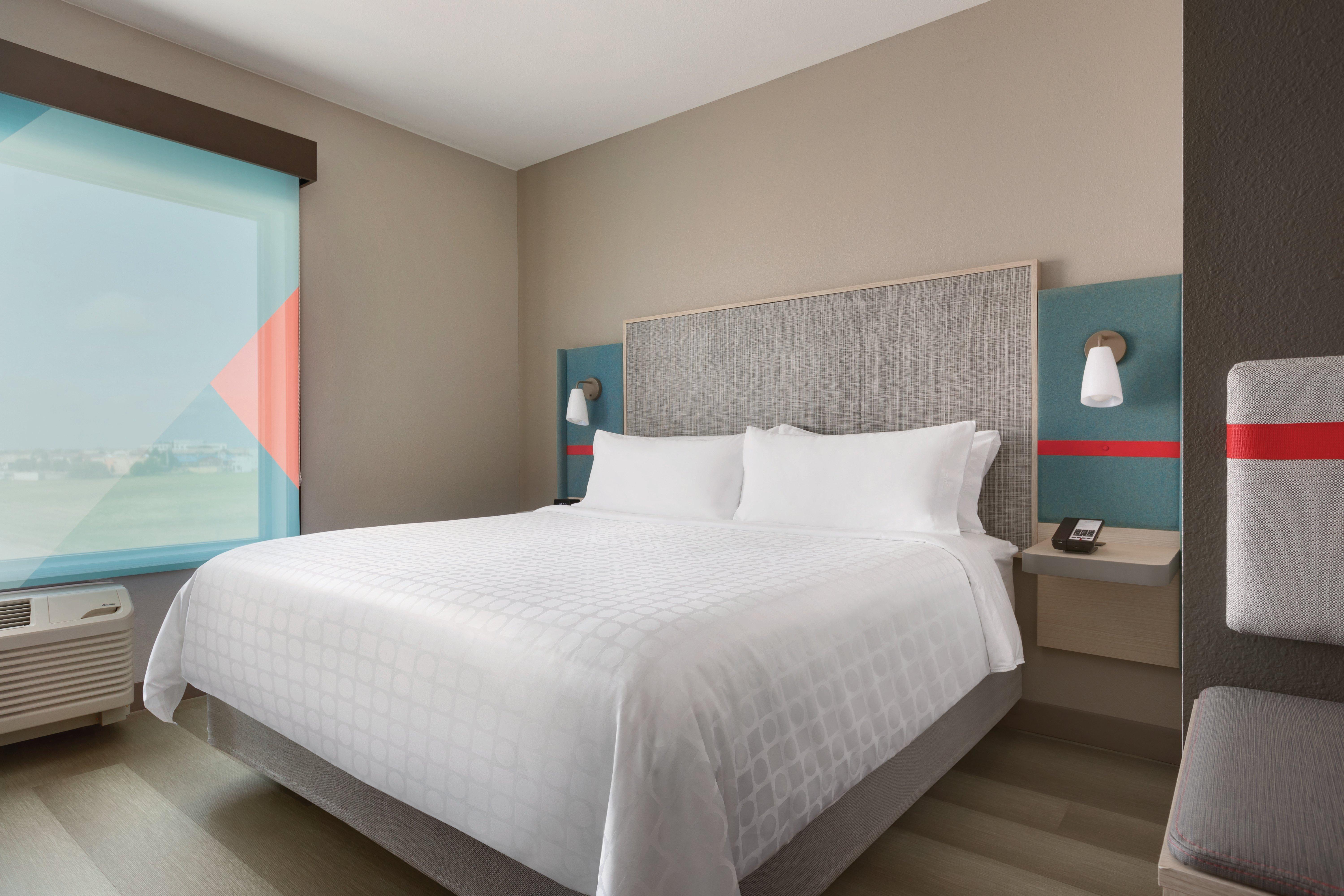 Avid Hotels - Beaumont By Ihg Esterno foto