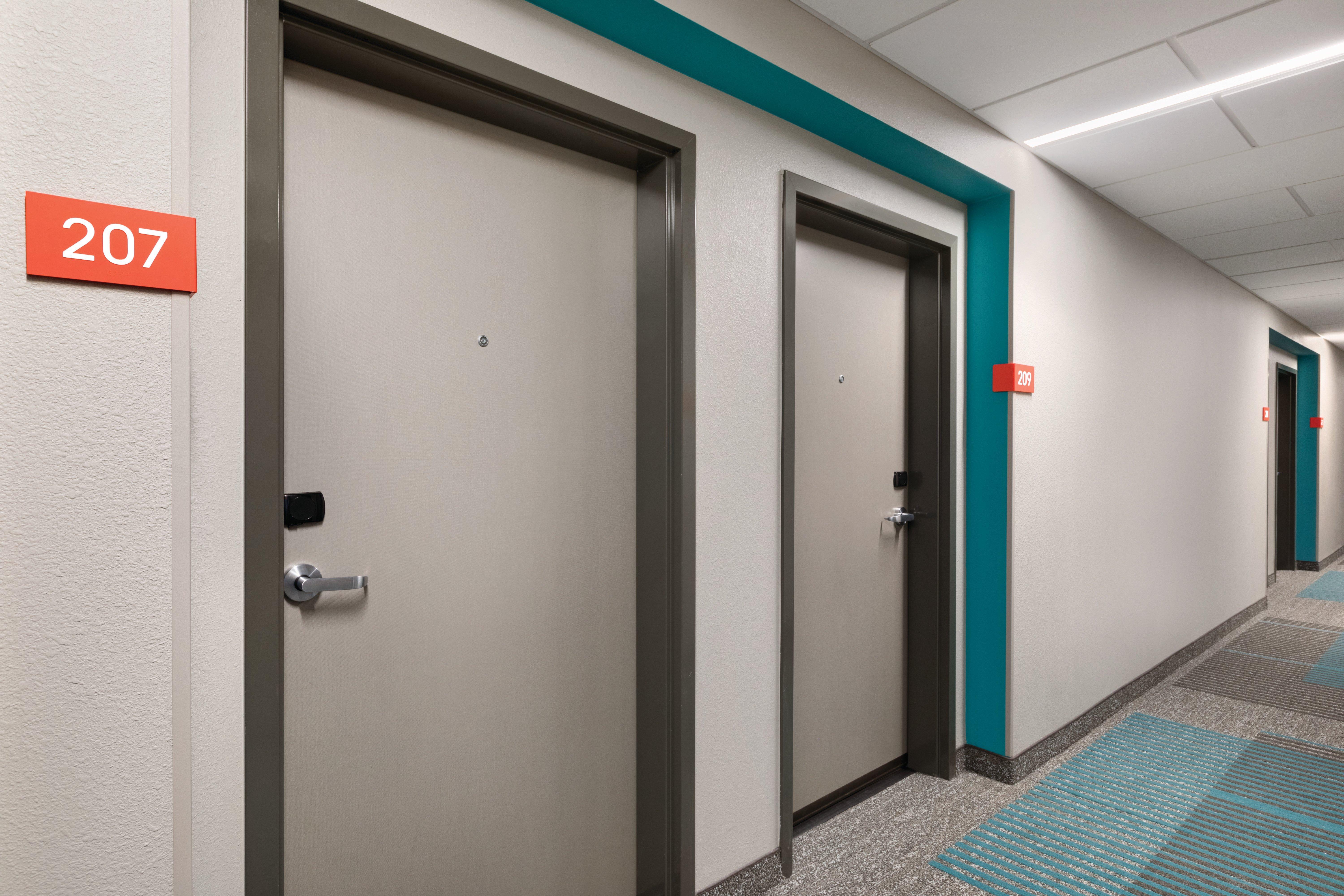 Avid Hotels - Beaumont By Ihg Esterno foto