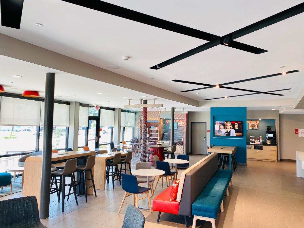 Avid Hotels - Beaumont By Ihg Esterno foto